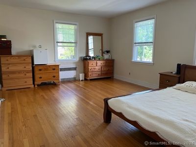 485 Cleveland Avenue, House other with 3 bedrooms, 2 bathrooms and null parking in Bridgeport CT | Image 2