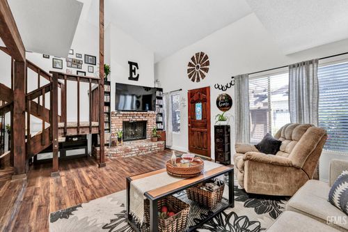 apt-r-2316 Gosford Rd, Bakersfield, CA, 93309-5398 | Card Image