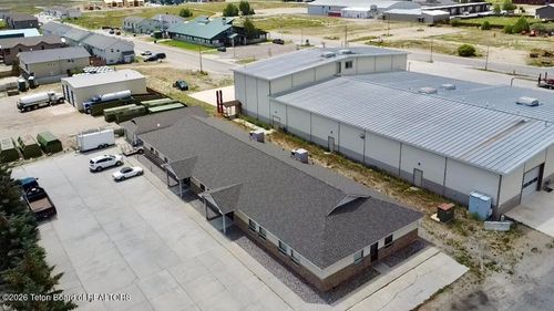 120 S Cole Ave, Pinedale, WY, 82941-5060 | Card Image