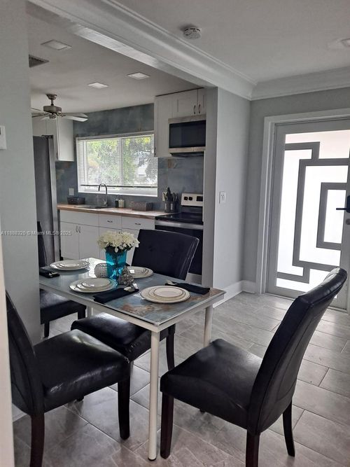 1-2242 Polk St, Hollywood, FL, 33020-6713 | Card Image
