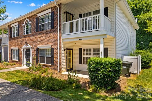 21231 Hickory St, Cornelius, NC, 28031-5729 | Card Image