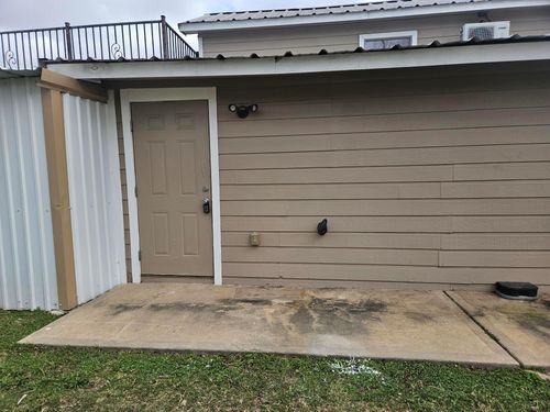 1503 Spur 529, Rosenberg, TX, 77471-9109 | Card Image