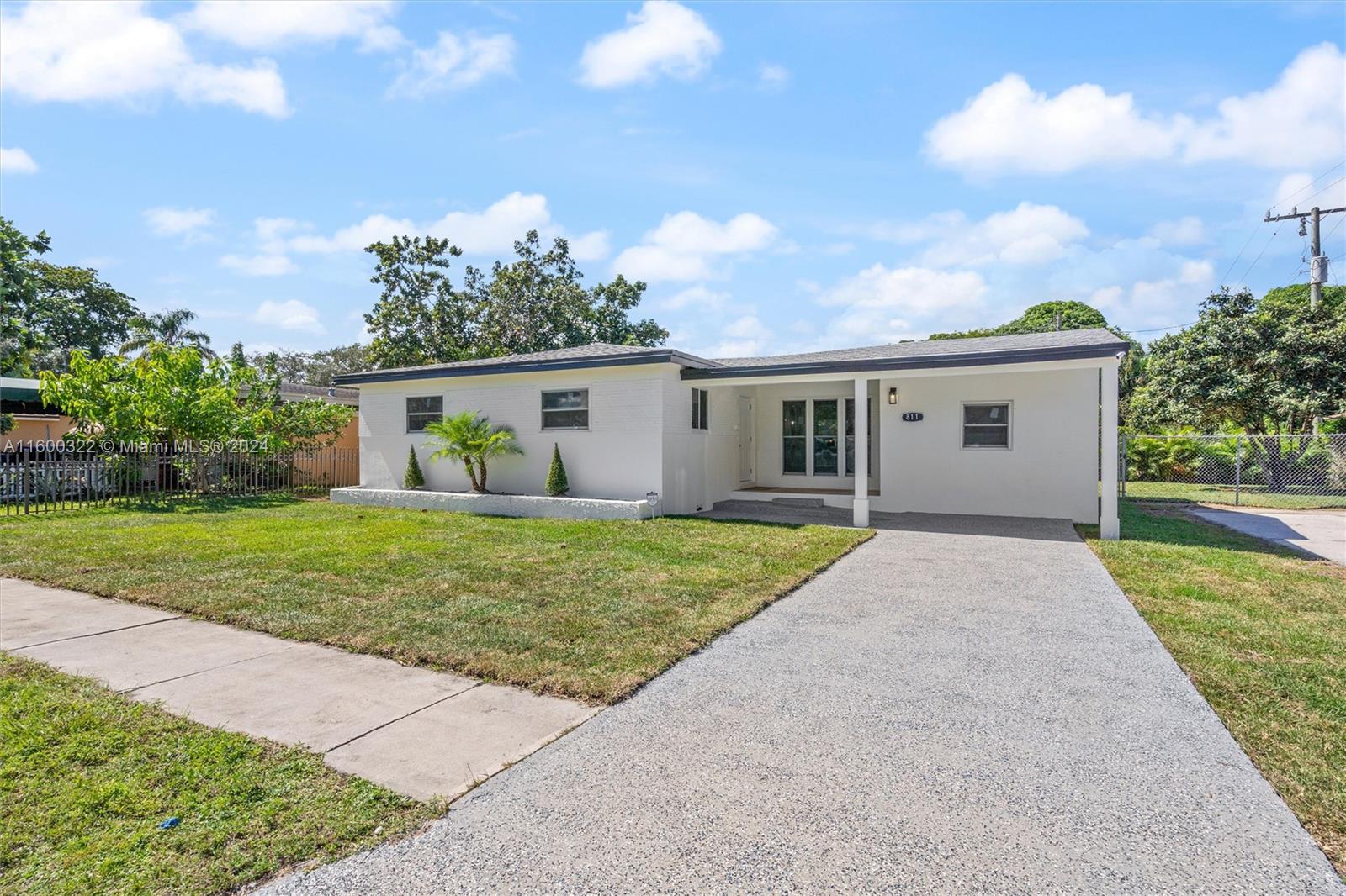 26th Ct, Hollywood, FL 33020