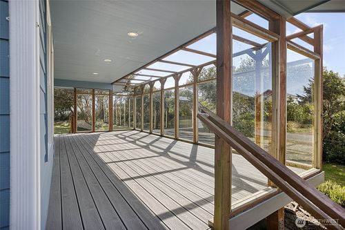 376 Sand Dune Ave Sw, Ocean Shores, WA, 98569-9340 | Card Image