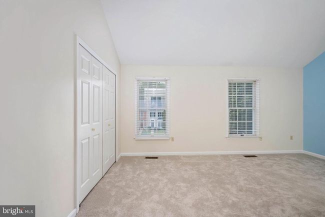 12329 Manchester Way, Townhouse with 3 bedrooms, 4 bathrooms and null parking in WOODBRIDGE VA | Image 16