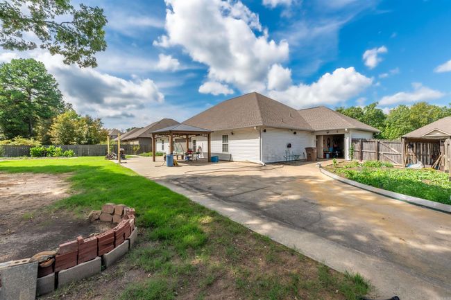1074 Skyline Dr, House other with 5 bedrooms, 3 bathrooms and null parking in Alexander AR | Image 38
