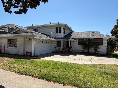 1482 N Grand, Orange, CA, 92867 | Card Image