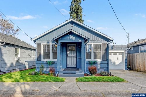 2451 Simpson St Se, Salem, OR, 97301 | Card Image