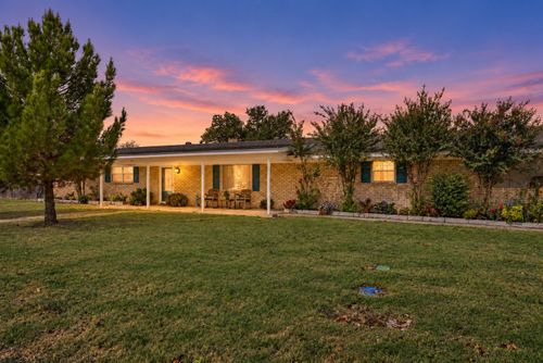 916 Preston Ln, Dublin, TX, 76446-1004 | Card Image