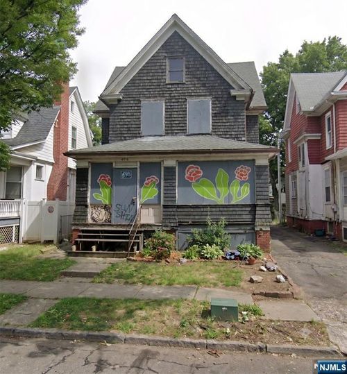 890 19th Street, Newark, NJ, 07108 | Card Image