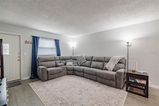428 Flamingo Dr, House other with 4 bedrooms, 2 bathrooms and null parking in APOLLO BEACH FL | Image 5