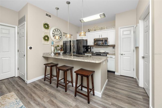 UNIT-5101 - 10764 70 Th Ave, Condo with 2 bedrooms, 2 bathrooms and null parking in SEMINOLE FL | Image 46