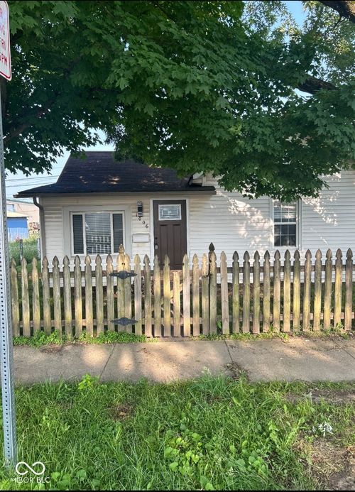1006 Hurricane St, Franklin, IN, 46131-1441 | Card Image