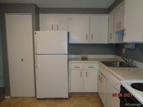 apt-112-1300 S Parker Rd, Denver, CO, 80231-2143 | Card Image