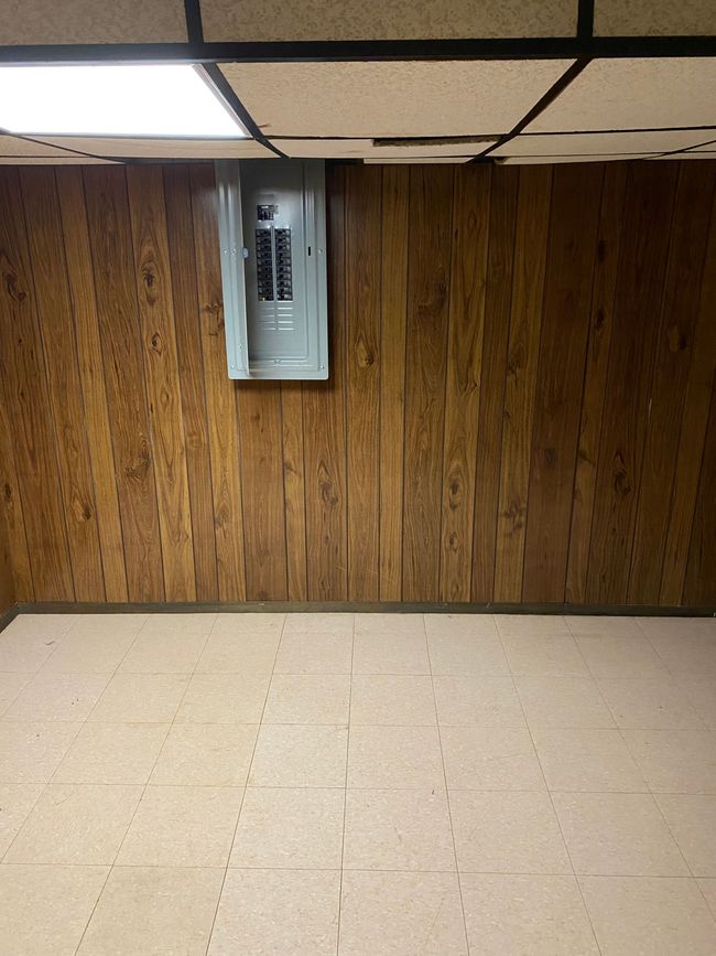 2826 Rhodes Dr, House other with 3 bedrooms, 2 bathrooms and null parking in Troy MI | Image 27