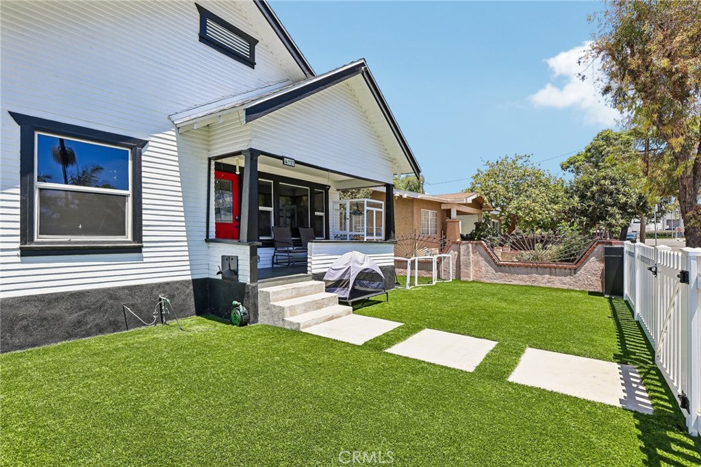 Residential in Santa Ana 4