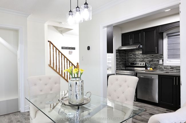 3 Gold Finch Crt, House other with 3 bedrooms, 2 bathrooms and 2 parking in Brampton ON | Image 11