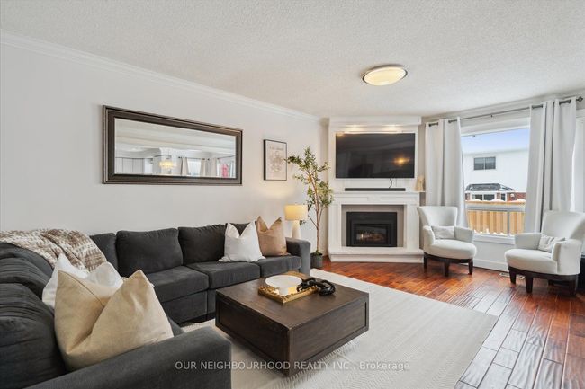 890 Royal Orchard Dr, House other with 4 bedrooms, 4 bathrooms and 4 parking in Oshawa ON | Image 15