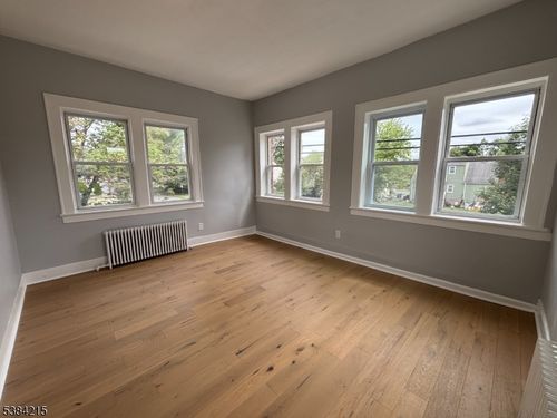 apt-2f-554 W Broad St, Westfield, NJ, 07090-4185 | Card Image