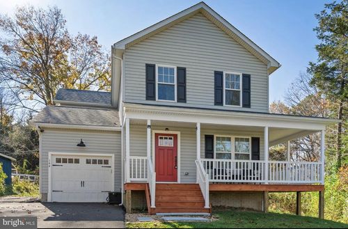 144 Rollason Dr, FRONT ROYAL, VA, 22630-9303 | Card Image