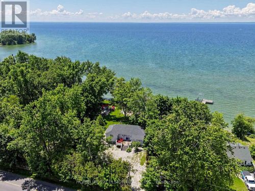 2156 Lakeshore Dr, Brechin, ON, L0K1B0 | Card Image