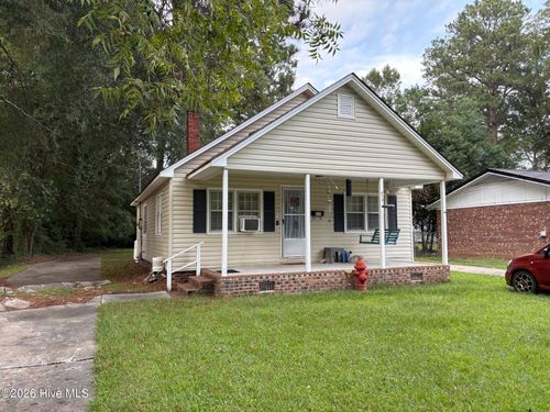 217 & 219 E Lewis St, Whiteville, NC, 28472-4251 | Card Image