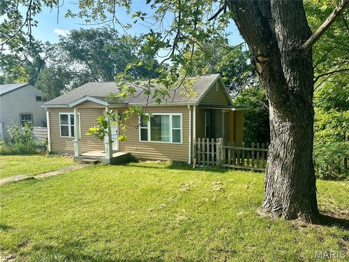 1116 N Missouri St, Potosi, MO, 63664-2105 | Card Image