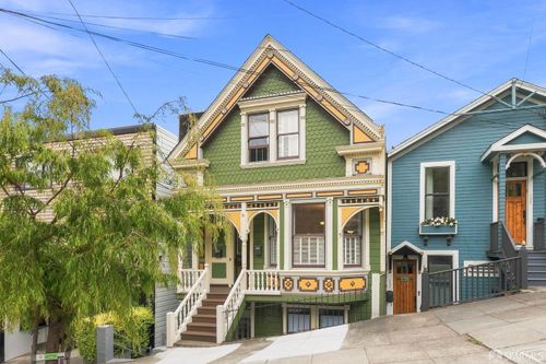 133-135A Saturn Street, San Francisco, CA, 94114 | Card Image