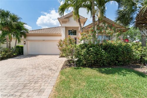 10515 Yorkstone Dr, Bonita Springs, FL, 34135-5184 | Card Image