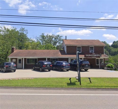 2560 Brandt School Rd, Franklin Park, PA, 15090 | Card Image