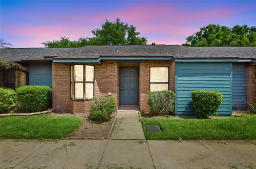 2422 King Oak Ct, Saint Cloud, FL, 34769-6671 | Card Image