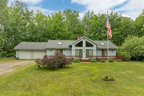 23 Cross Ln, Gilford, NH, 03249-6723 | Card Image
