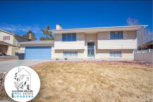 3950 Washakie St, Casper, WY, 82609-2394 | Card Image