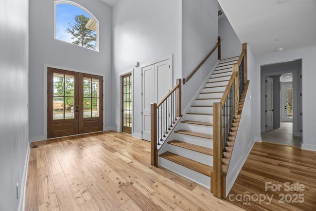 Foyer | Image 18