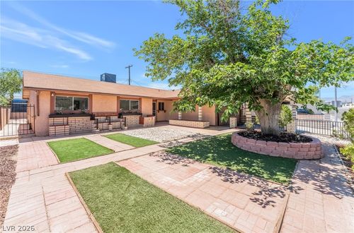 5517 Bromley Ave, Las Vegas, NV, 89107-1554 | Card Image