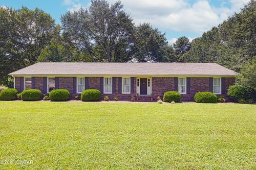 65 Westchester Ct, Jackson, TN, 38305-7300 | Card Image