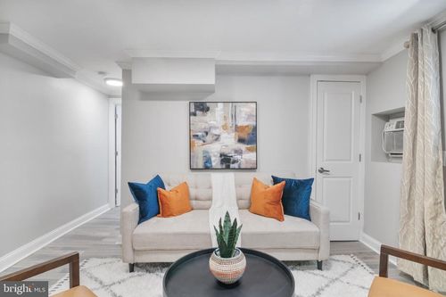 apt-104-1708 Newton St Nw, WASHINGTON, DC, 20010-6111 | Card Image