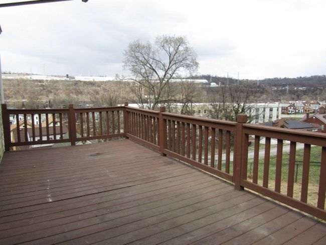 302 Euclid Ave, House other with 3 bedrooms, 2 bathrooms and 1 parking in Glassport PA | Image 4