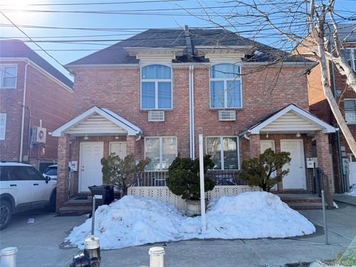 43-18 215th Pl, Bayside, NY, 11361-2937 | Card Image
