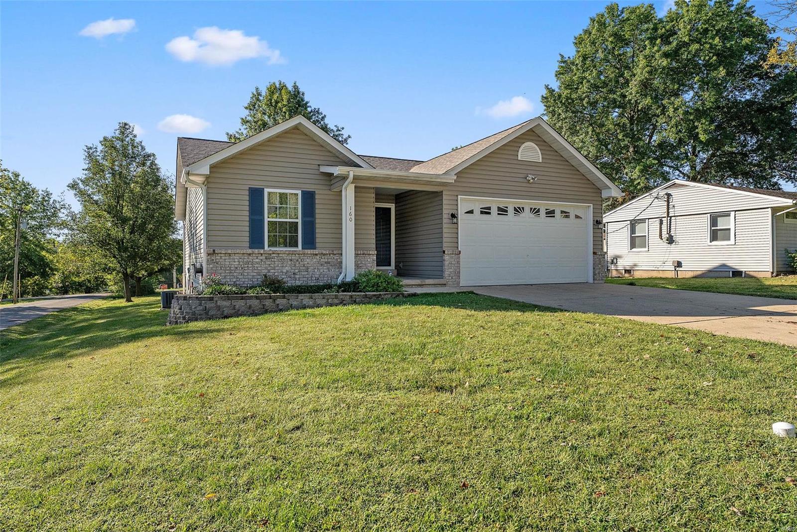 Campbell Ct, Troy, MO 63379
