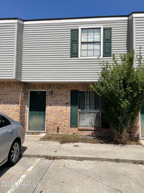 108-100 Winchester Dr, Lafayette, LA, 70506-8402 | Card Image