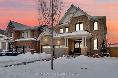 81 Larry Cres, Caledonia, ON, N3W0B2 | Card Image