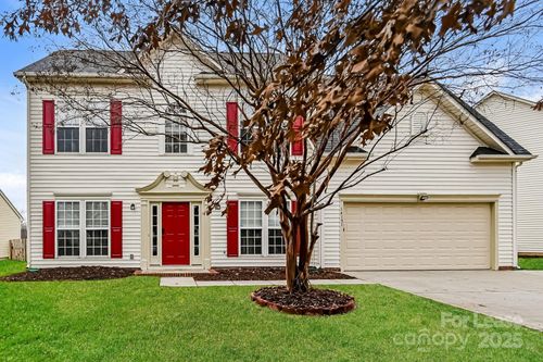 14151 Riding Hill Ave, Charlotte, NC, 28213-3943 | Card Image