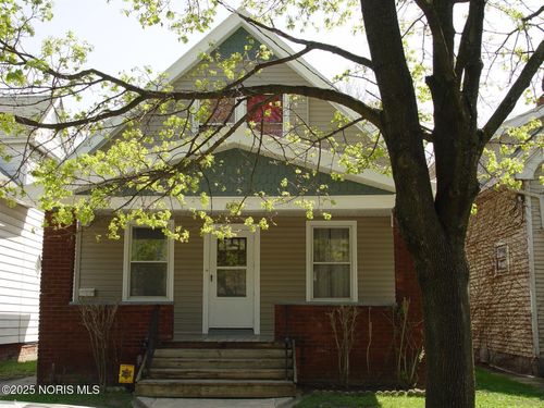 3008 Warsaw St, Toledo, OH, 43608-1838 | Card Image