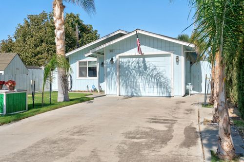 824 F St, Los Banos, CA, 93635 | Card Image