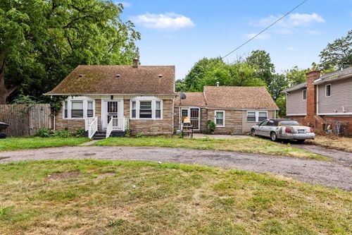 23071 Chippewa Street, Detroit, MI, 48219 | Card Image