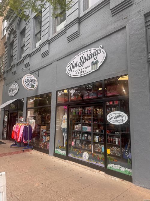 348 Central Ave, Hot Springs, AR, 71901-3568 | Card Image