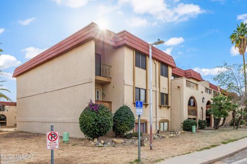 305-461 W Yucca Court, Tucson, AZ, 85704 | Card Image