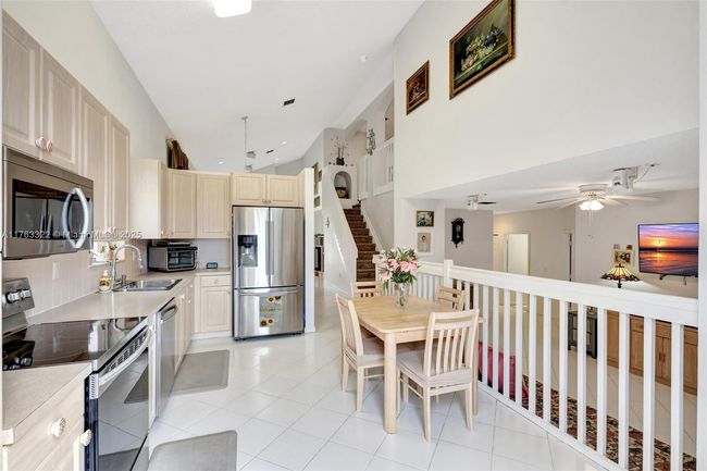251 Saratoga Blvd E, House other with 4 bedrooms, 3 bathrooms and null parking in Royal Palm Beach FL | Image 10