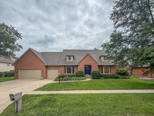 613 Pittsfield Dr, Champaign, IL, 61822-7804 | Card Image